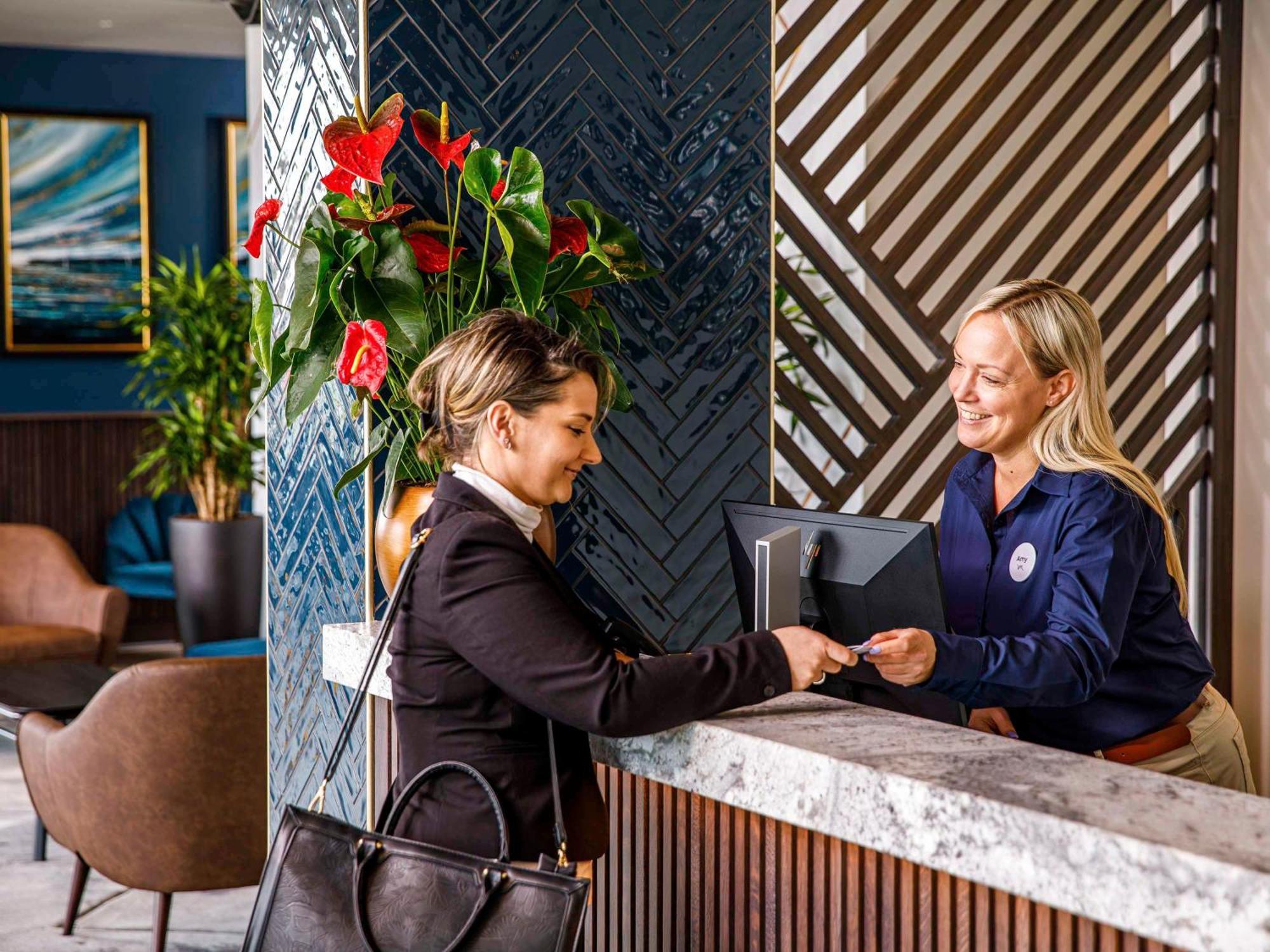 Mercure Paignton Hotel Экстерьер фото
